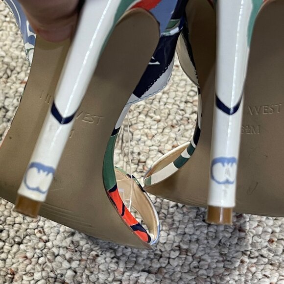 Nine West Brodea Strappy Sandals Heels Floral Size 6.5 Hook Loop Closure - Picture 9 of 13